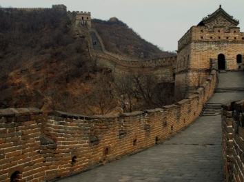 Visit the Great Wall - Tasting the Mouth - watering Food around