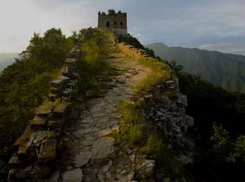 At the Foot of the Great Wall - A Culinary Carnival Where the Tongue Dances