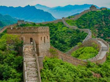 At the Foot of the Great Wall - Delicious Aromas Await You to Taste