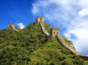 Checking in at the Great Wall - Enjoying the Charm of the Food around
